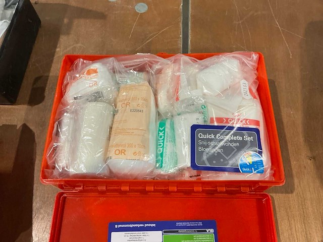 Verbanddoos gevuld (7x) - afbeelding 8 van  8