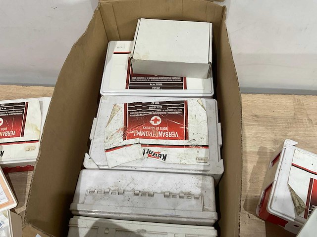 Verbanddozen - afbeelding 4 van  6