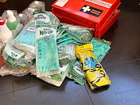 Verbandtrommel en divers - afbeelding 3 van  4