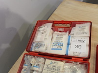 Verbandtrommel met wandbeugel en blusdeken - afbeelding 3 van  3