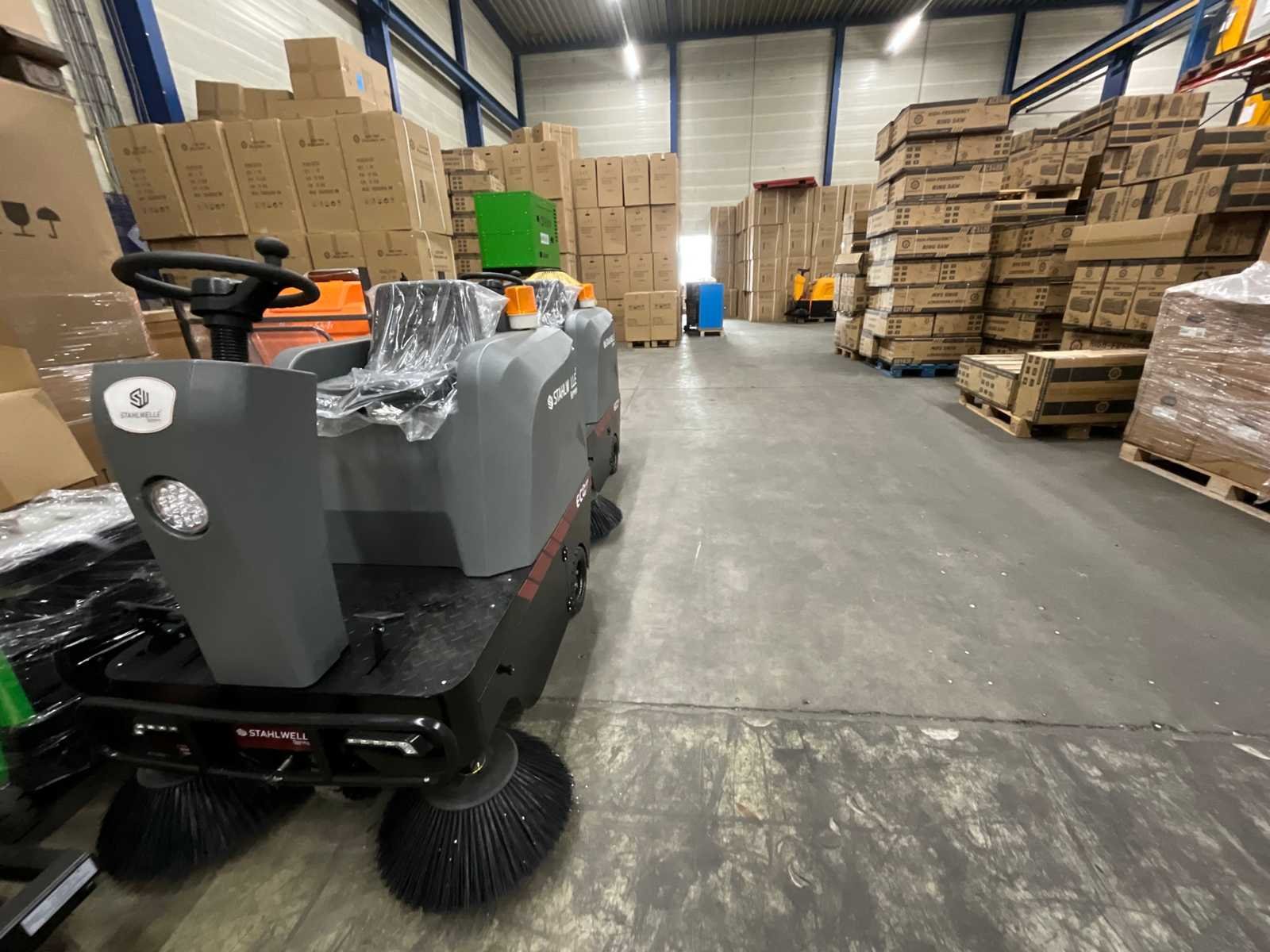 Verbouwingsopruiming heftrucks, gereedschappen, quads, schoonmaakmachines & diversen