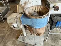 Verco/lutaikang/hbm ventilator (3x) - afbeelding 3 van  13