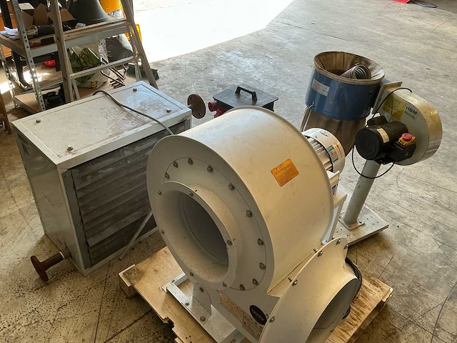 Verco/lutaikang/hbm ventilator (3x) - afbeelding 7 van  13