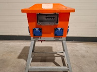 Verdeelkast 32a (32-2/400v, 16-6/230v ) jäger direkt, rondo 32a ra, bouwjaar 2017 - afbeelding 1 van  5