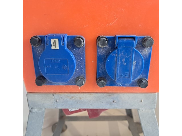 Verdeelkast 32a pa, (16-6/230v, 32-2/400v) jäger direkt, rondo 32a pa, bouwjaar 2016 - afbeelding 11 van  14