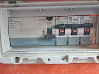 Verdeelkast 32a pa, (16-6/230v, 32-2/400v) jäger direkt, rondo 32a pa, bouwjaar 2016 - afbeelding 12 van  14