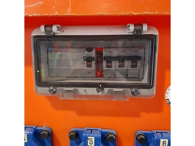 Verdeelkast 63a (16-6/230v, 32-3/400v) jäger direkt, quatro 63a ra, bouwjaar 2016 - afbeelding 8 van  8