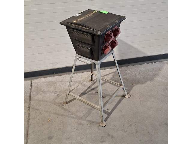Verdeelkast 63a 400v, 2012, (32-3/400v, 16-6/230v) doorlusbaar - afbeelding 2 van  10