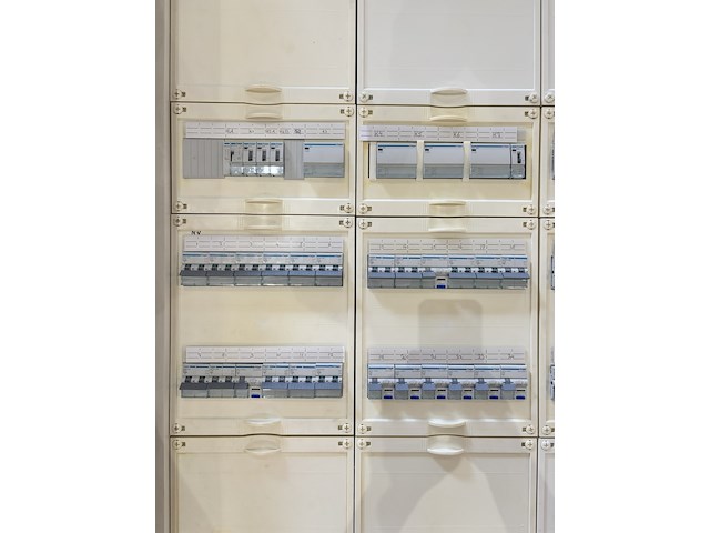Verdeelkast, hager, univers 630a kast, 2007 - afbeelding 2 van  22