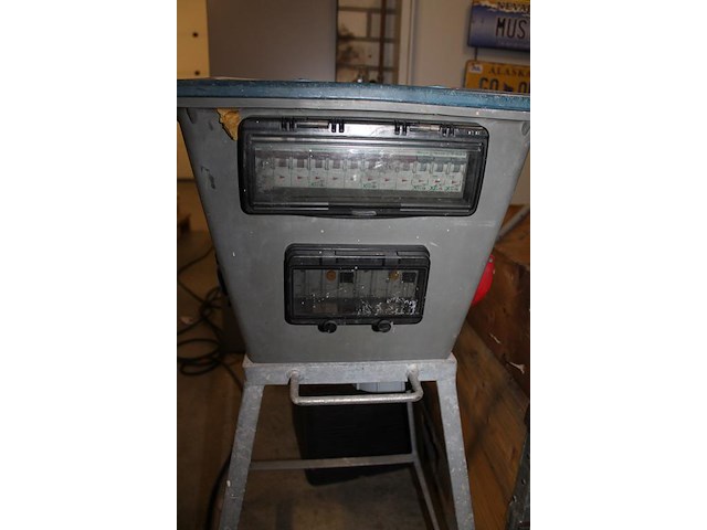 Verdeelkast keraf / omega 107910 ke100 blauw met 3x kracht en 6x 230v. - afbeelding 3 van  4
