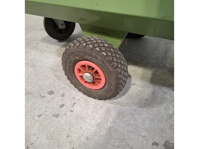 Verdeelwagen - afbeelding 4 van  9