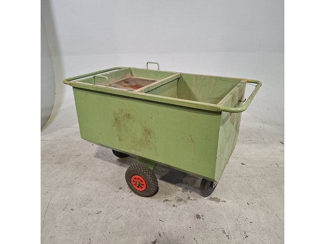 Verdeelwagen - afbeelding 1 van  9