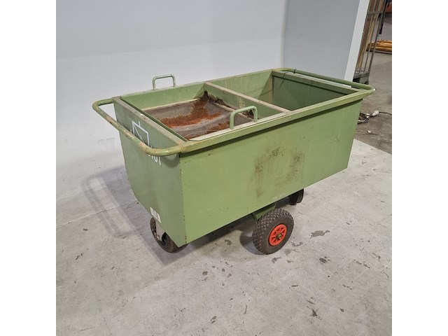 Verdeelwagen - afbeelding 2 van  9