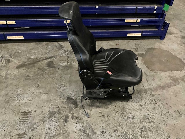 Verende heftruckstoel v.v. veiligheidsgordel, hoofdsteun - afbeelding 2 van  8