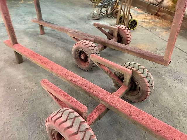 Verfcabine spuitwagen (2x) - afbeelding 5 van  7