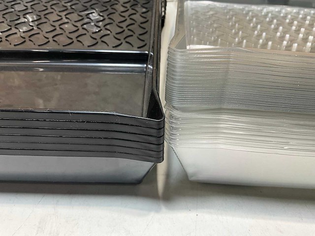 Verfkwasten en verfbakken - afbeelding 9 van  12