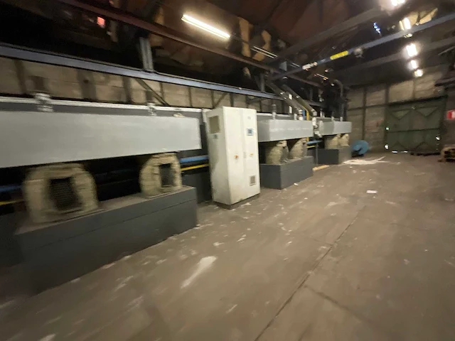 Verfspuit en droog lijn - afbeelding 34 van  49