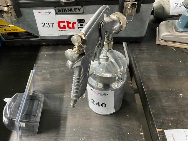 Verfspuit, leidingbuiger, schakelaar - afbeelding 6 van  6