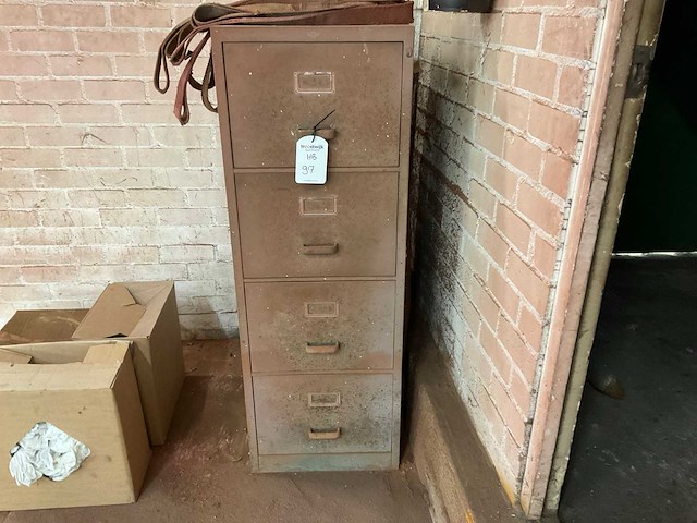 Verfspuitcabine inventaris - afbeelding 2 van  14