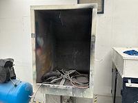 Verfspuitcabine - afbeelding 3 van  9