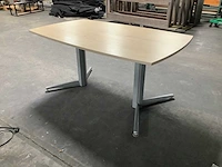 Vergader tafel - desk
