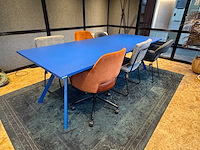 Vergaderopstelling - vergadertafel huislijn 240x100cm + 6 vergaderstoelen - afbeelding 1 van  8