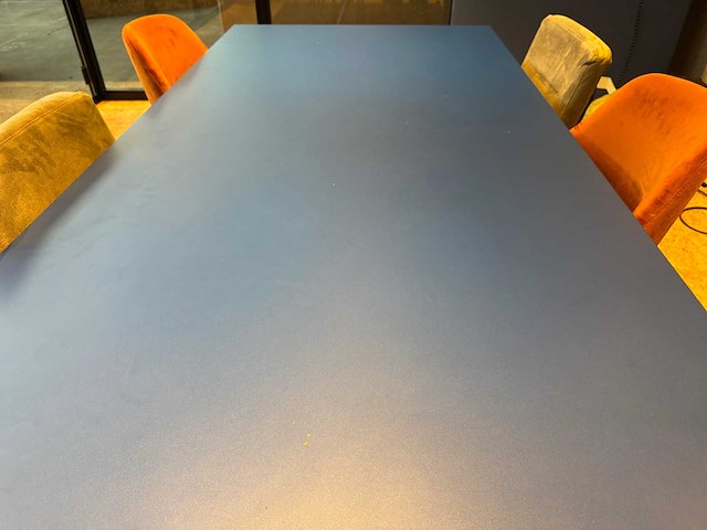 Vergaderopstelling - vergadertafel huislijn 240x100cm + 6 vergaderstoelen - afbeelding 8 van  8