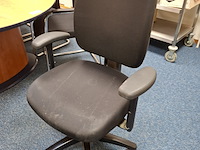 Vergaderopstelling met 11 stoelen - afbeelding 5 van  5