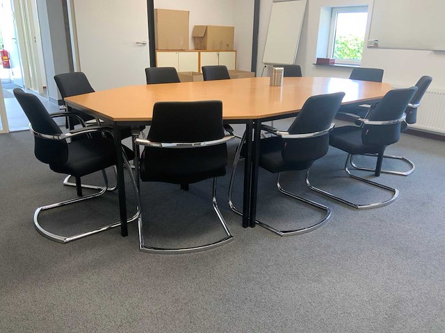 Vergaderset met 12 bma axia vergaderstoelen - afbeelding 2 van  7