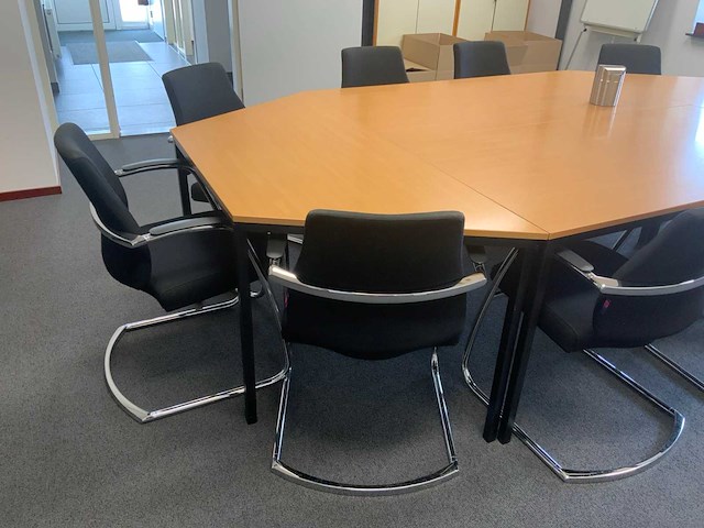 Vergaderset met 12 bma axia vergaderstoelen - afbeelding 3 van  7