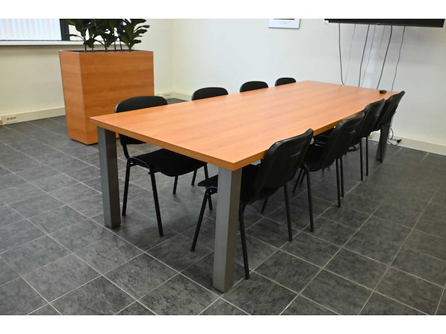 Vergaderset met 8 stoelen - afbeelding 2 van  5