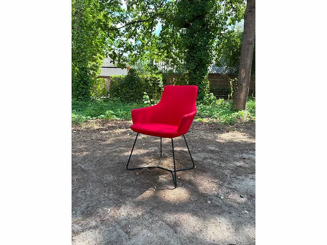 Vergaderstoel hendrix mini rood (6x) - afbeelding 1 van  4