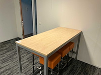 Vergaderstoel met krukken - afbeelding 4 van  6