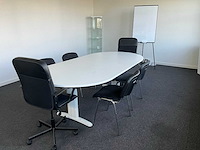 Vergadertafel en divers - afbeelding 1 van  8