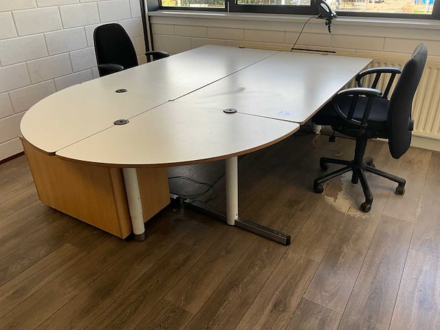 Vergadertafel en dubbel bureau - afbeelding 8 van  10