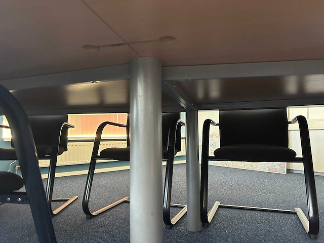 Vergadertafel incl. stoelen - afbeelding 5 van  9