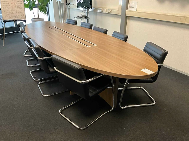 Vergadertafel met 10 stoelen - afbeelding 1 van  6