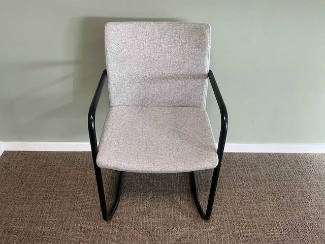 Vergadertafel met 12 vergaderstoelen - afbeelding 5 van  9