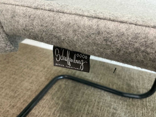 Vergadertafel met 12 vergaderstoelen - afbeelding 7 van  9