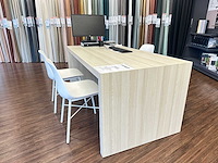 Vergadertafel met 3 crassevig stoelen - afbeelding 1 van  3