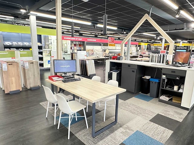 Vergadertafel met 4 crassevig stoelen - afbeelding 4 van  5