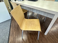 Vergadertafel met 4 pedrali stoelen - afbeelding 2 van  2