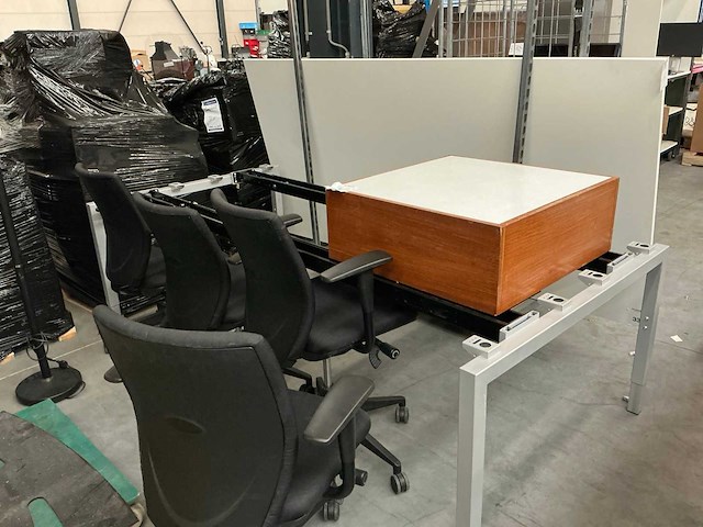 Vergadertafel met 4 stoelen - afbeelding 7 van  7