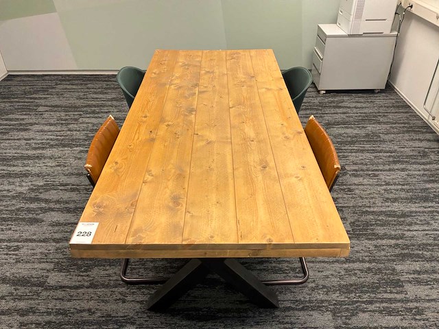 Vergadertafel met 7 vergaderstoelen - afbeelding 2 van  4