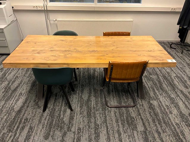 Vergadertafel met 7 vergaderstoelen - afbeelding 3 van  4