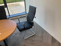 Vergadertafel met 8 stoelen - afbeelding 2 van  4