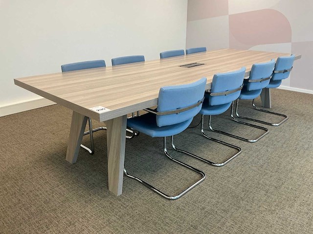 Vergadertafel met 8 vergaderstoelen - afbeelding 1 van  7