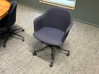 Vergadertafel met 8 verrijdbare vergaderstoelen - afbeelding 3 van  4