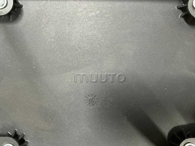 Vergadertafel met krukken - afbeelding 4 van  4