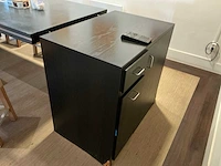 Vergadertafel met krukken - afbeelding 5 van  8